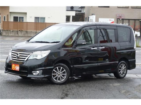 日産 セレナ